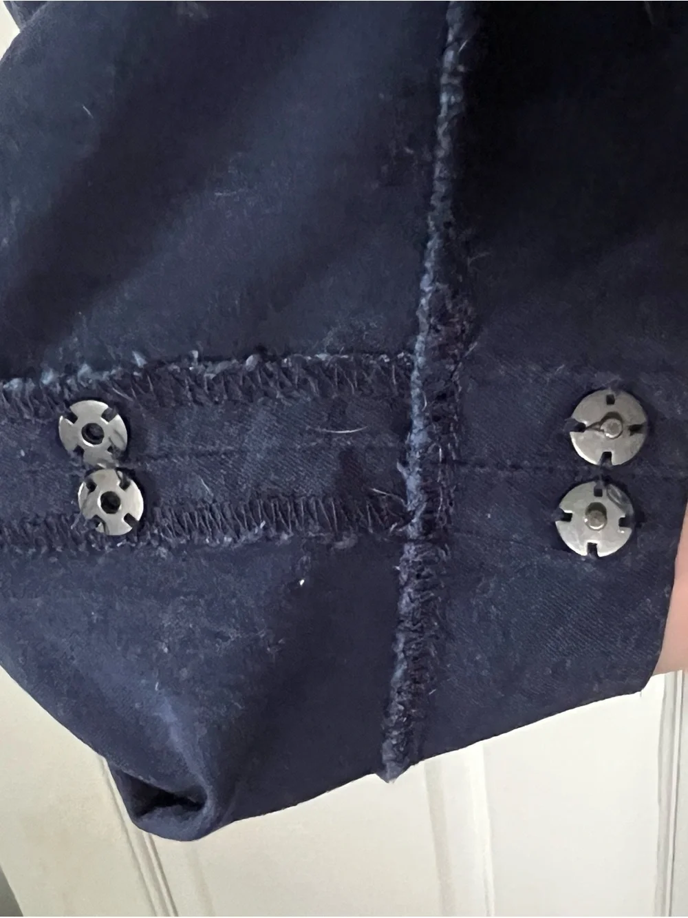 41 Hawthorn Straight-Leg Pants in Navy Blue